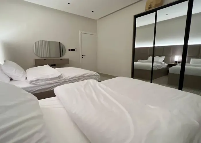 Two Bedrooms Apartment With Kafd View